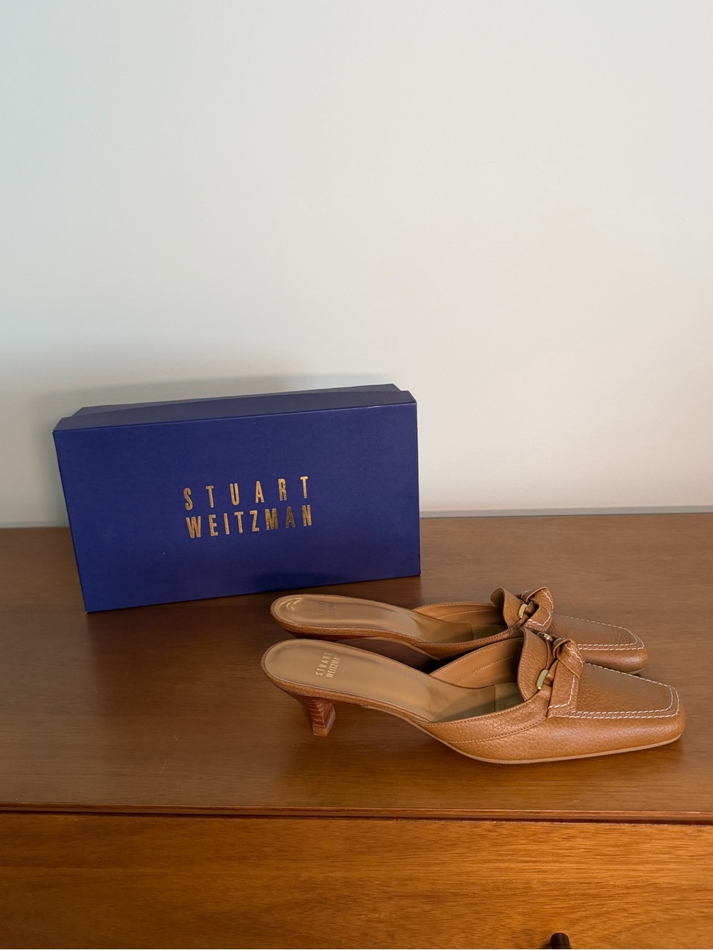 Women's Tan Leather Knot Mule kitten heels - vintage Stuart Weitzman slip - Picture 6 of 6